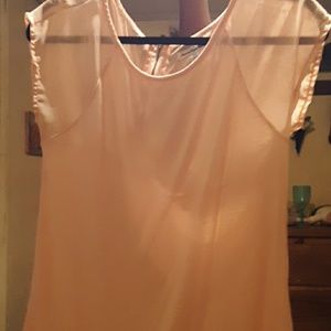Ladies sleeveless blouse